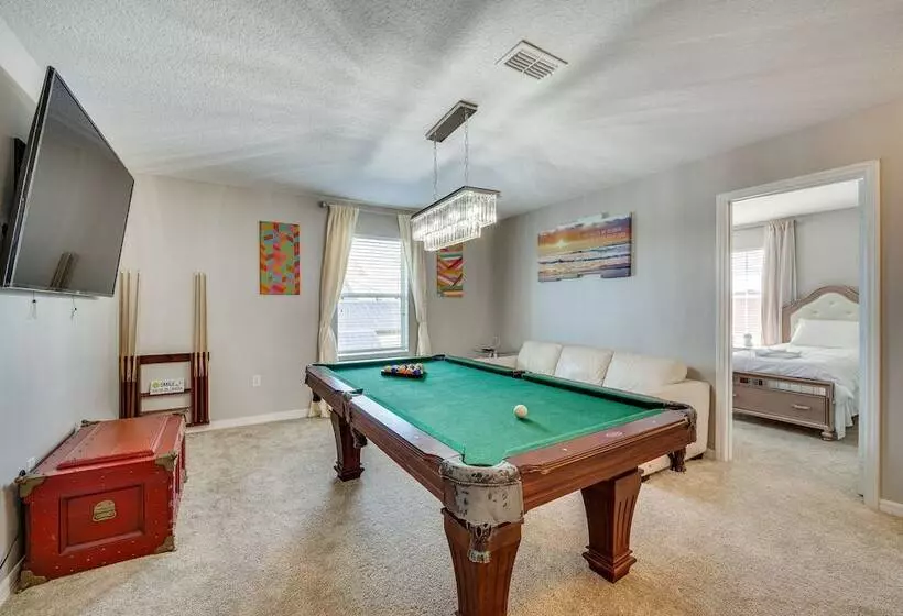 Davenport Family Home W/ Private Lanai & Game Room