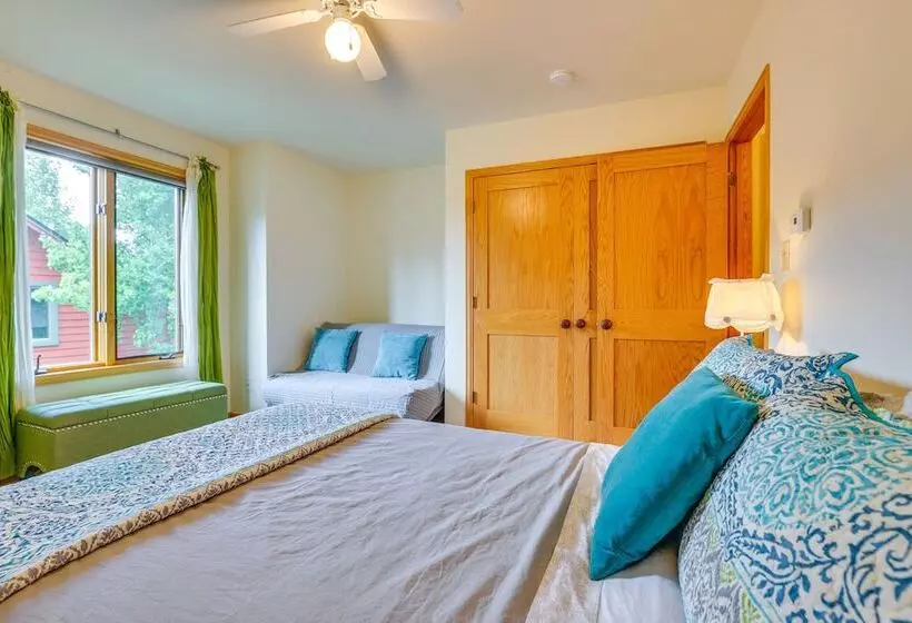 Frisco River Home: On Bike Path & Near Main St!