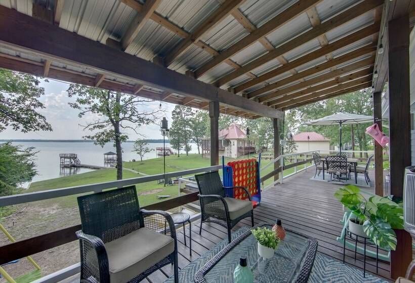 Home On Lake Bob Sandlin W/ Private Boat Dock!
