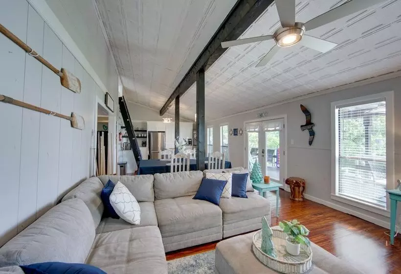 Home On Lake Bob Sandlin W/ Private Boat Dock!