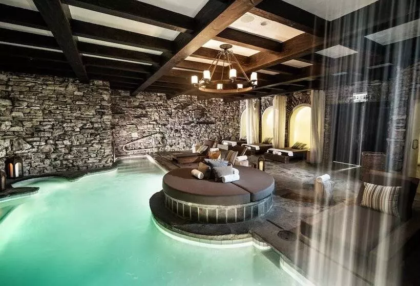 Hotelli Camp Long Creek