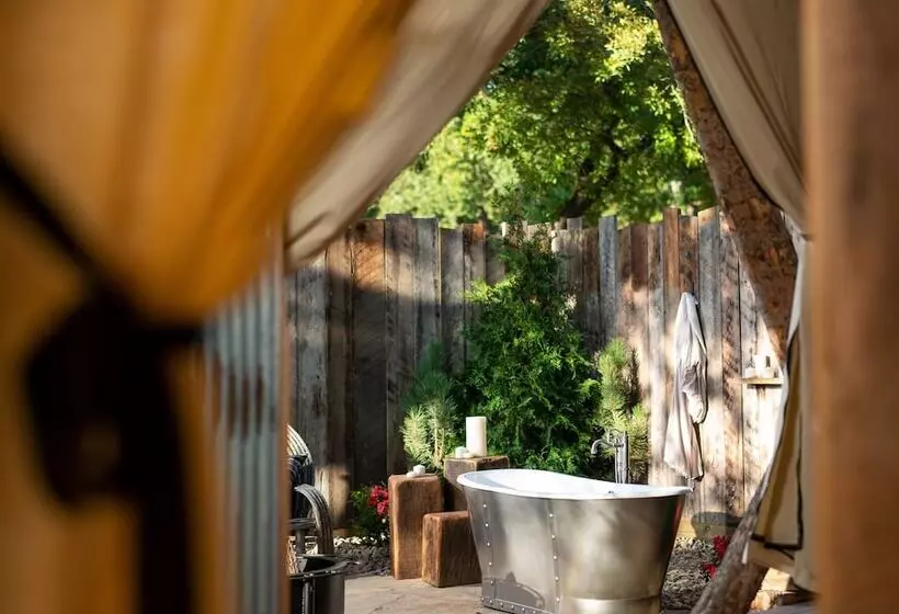 Hotelli Camp Long Creek