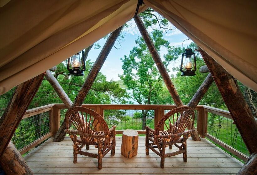 هتل Camp Long Creek