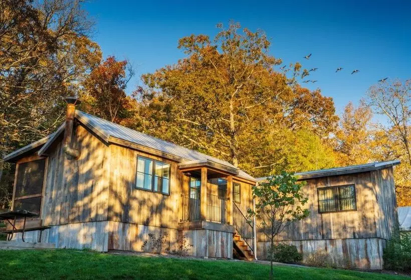 Hotelli Camp Long Creek