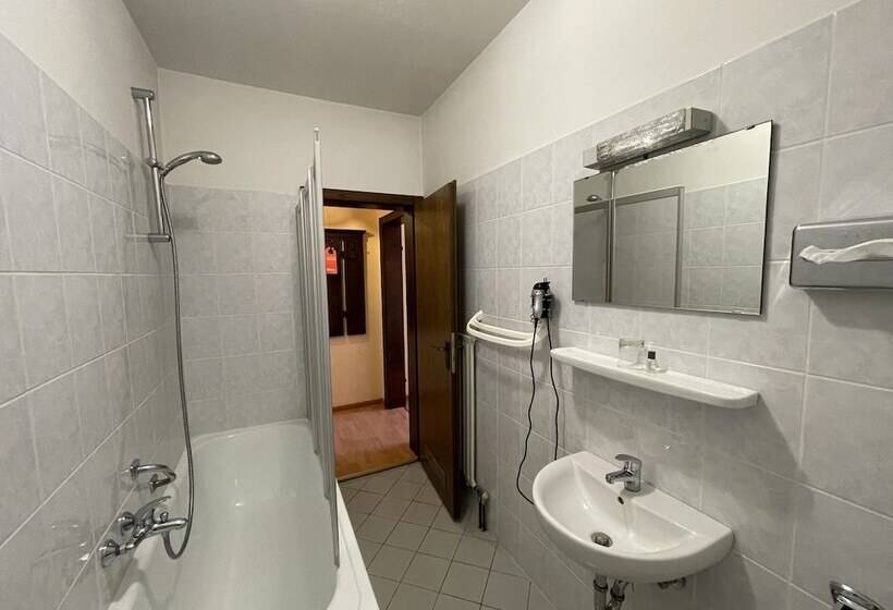 ホテル Hauptstraße