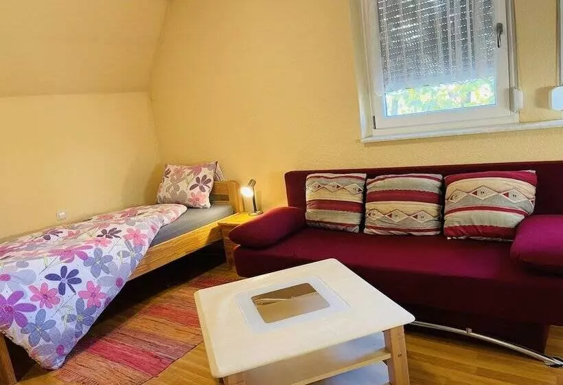 Hotelli Hauptstraße