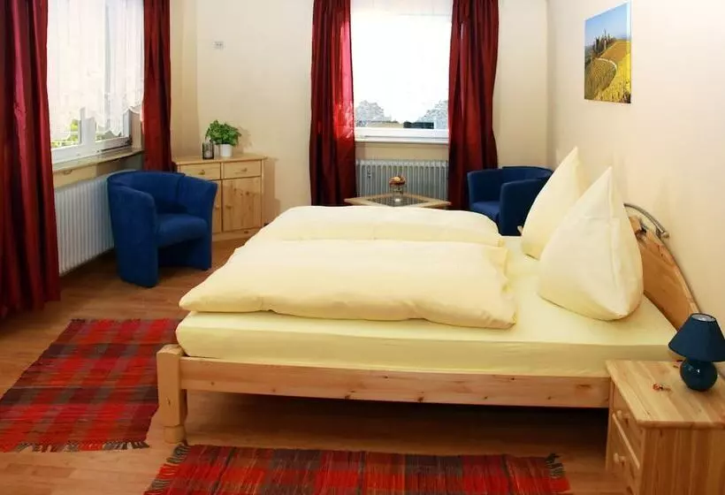 Hotelli Hauptstraße