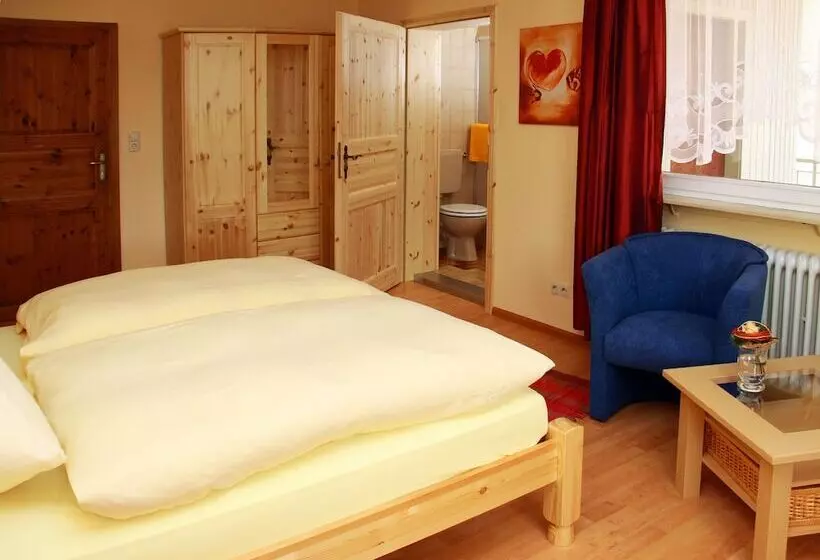 Hotelli Hauptstraße