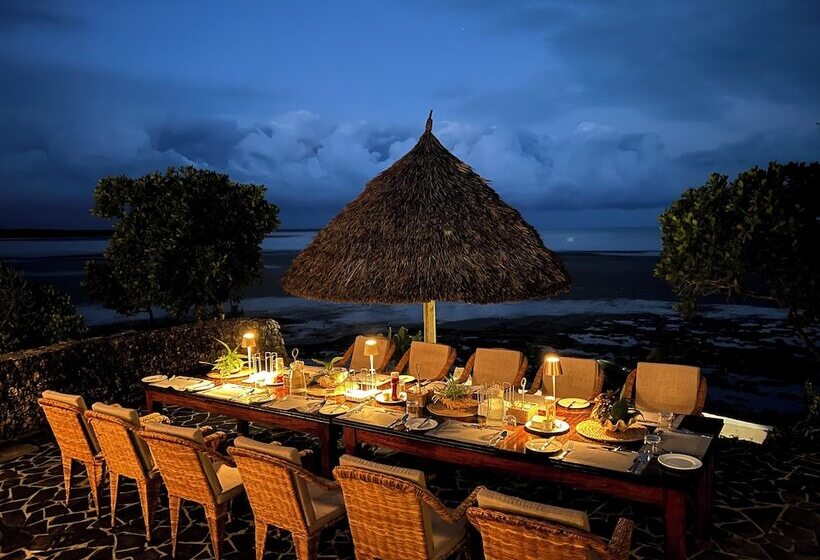 هتل Mwazaro Beach Lodge