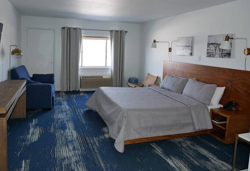 Отель The Lodge At Great Oak Landing