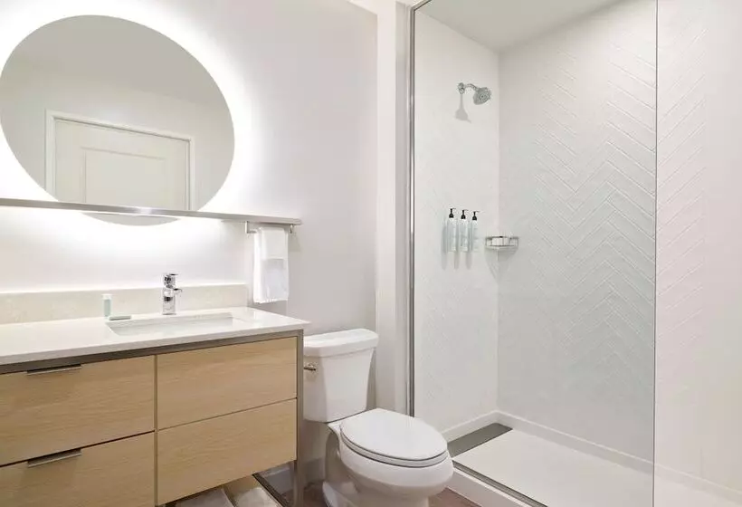 هتل Towneplace Suites By Marriott Tempe