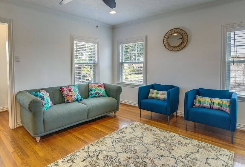 Quaint Houston Hideaway 3 Mi To Downtown!