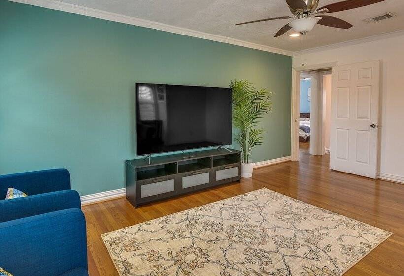 Quaint Houston Hideaway 3 Mi To Downtown!