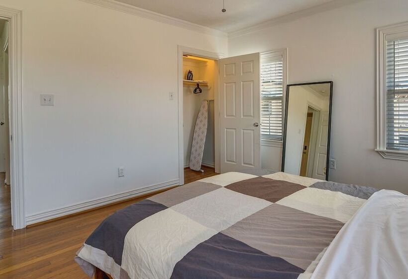 Quaint Houston Hideaway 3 Mi To Downtown!