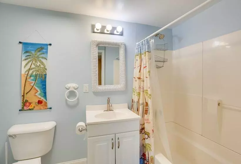 Jersey Shore Retreat Near Wildwood Boardwalk!