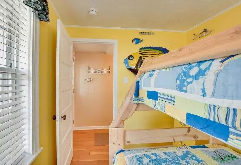 Jersey Shore Retreat Near Wildwood Boardwalk!