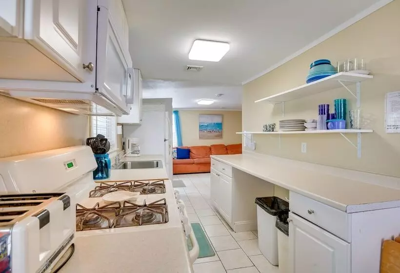 Jersey Shore Retreat Near Wildwood Boardwalk!