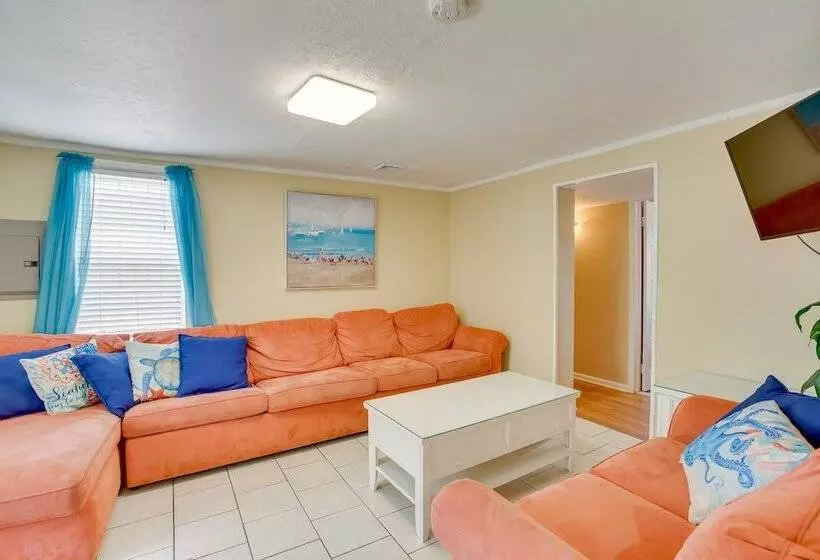 Jersey Shore Retreat Near Wildwood Boardwalk!