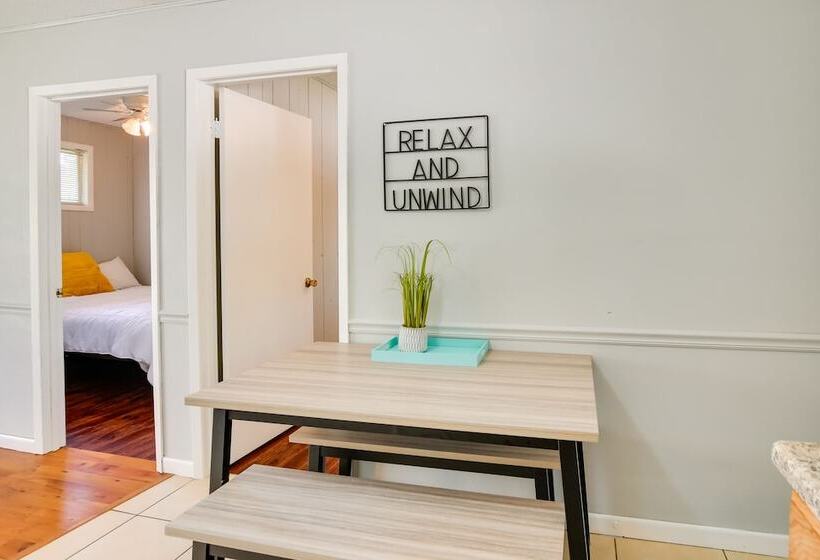 Kimberling City Home: Boat Slip & Lakefront Bliss!