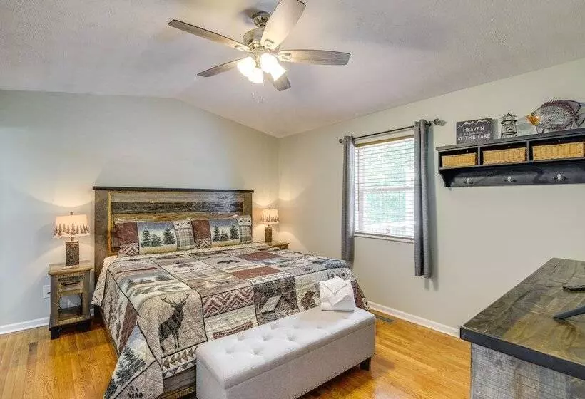 Lakefront Home W/ Hot Tub   15 Mi To Dollywood!