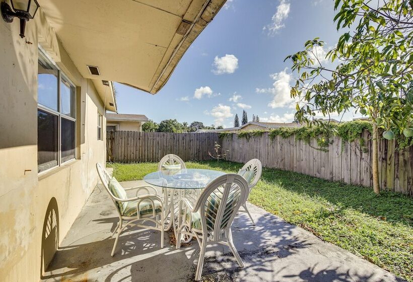 North Lauderdale Vacation Rental: 8 Mi To Beach!