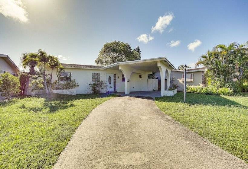 North Lauderdale Vacation Rental: 8 Mi To Beach!