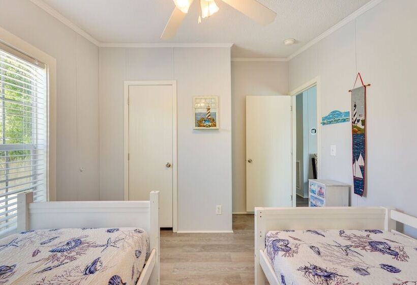 Panama City Home W/ Private Pool, Walk To Beaches!