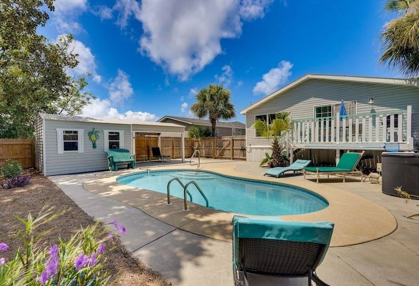 Panama City Home W/ Private Pool, Walk To Beaches!