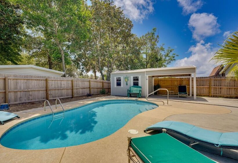 Panama City Home W/ Private Pool, Walk To Beaches!