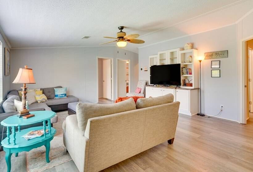 Panama City Home W/ Private Pool, Walk To Beaches!