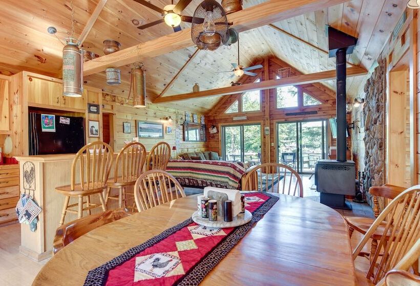 Pet Friendly Island Retreat   Boat Access Only!