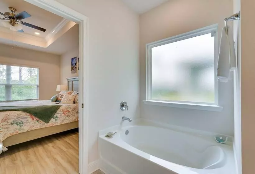 Snowbird Getaway: Windmark Beach Home!