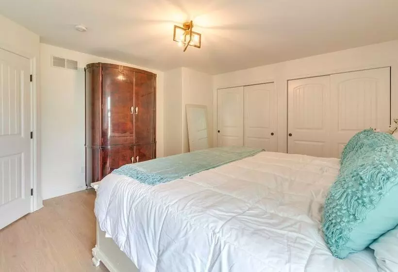 Prime Peoria Retreat W/ Deck & Fireplace!