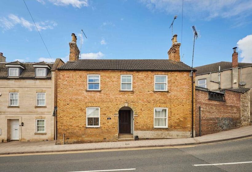 إقامة Beautiful 2 Bed Victorian House In Stamford