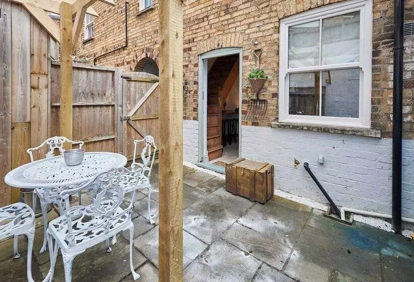 レジデンス Beautiful 2 Bed Victorian House In Stamford