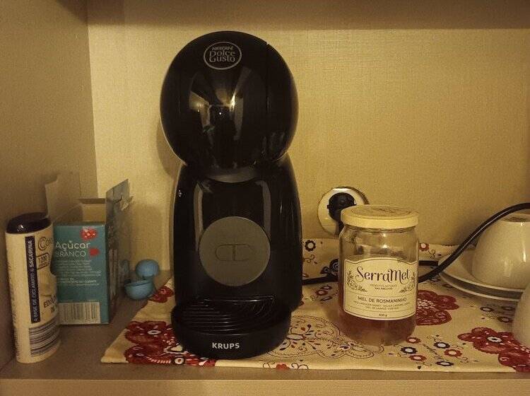 Резиденция Immaculate 1 Bed House In Gois Mountain View