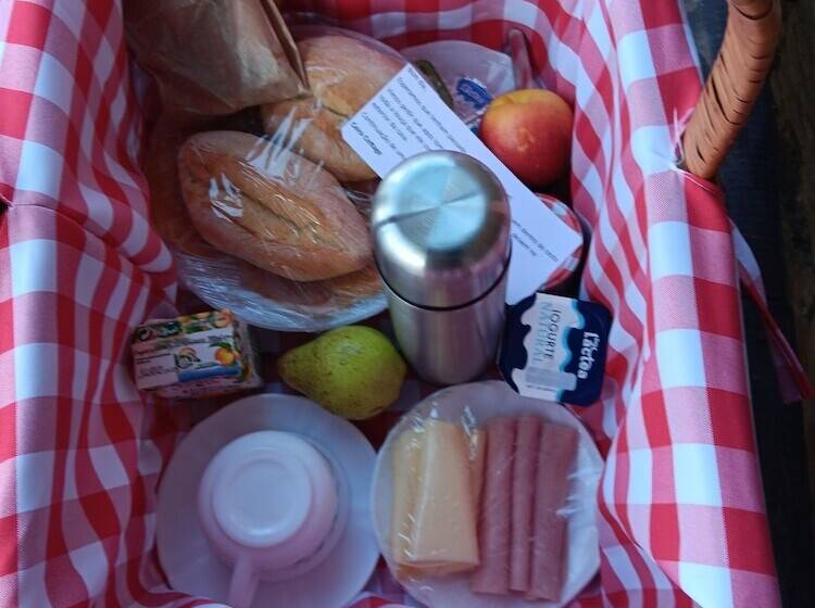 Резиденция Immaculate 1 Bed House In Gois Mountain View