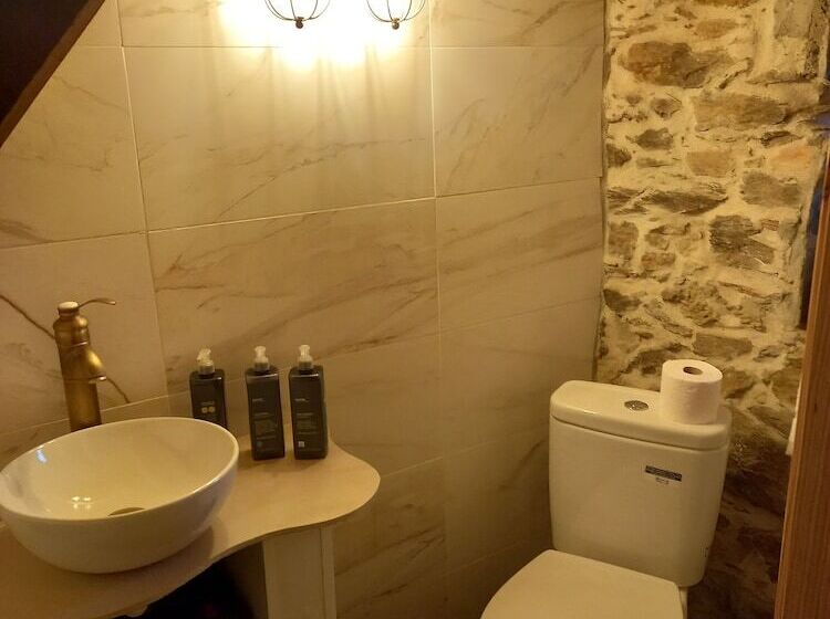 Резиденция Immaculate 1 Bed House In Gois Mountain View