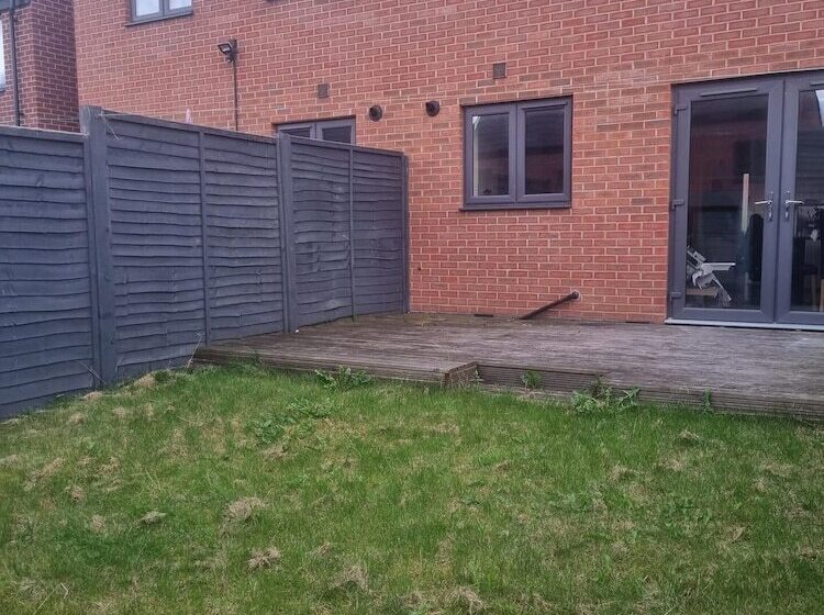 Rezydencja Stunning 3 Bed Home At The Heart Of Wolverhampton