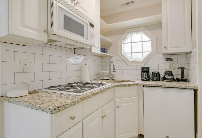 Spacious Durham Home W/ Fire Pit & Hot Tub!