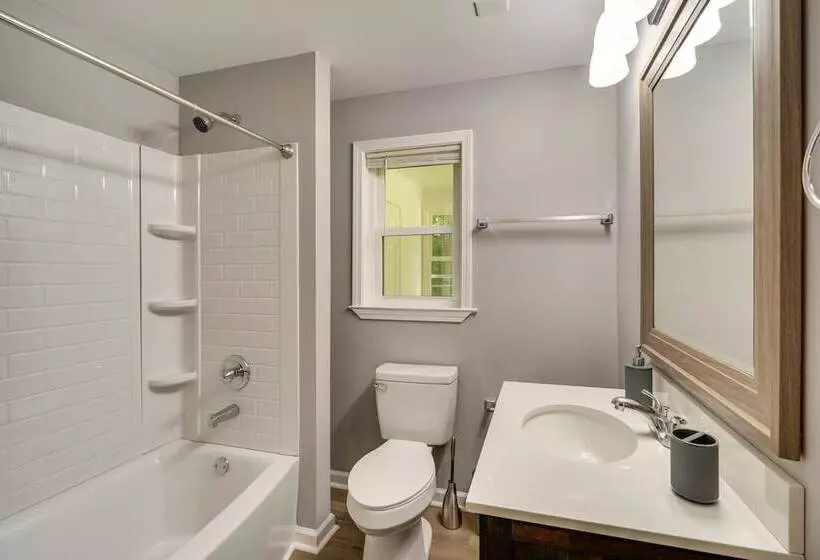 Pet Friendly Greensboro Home On 50 Private Acres