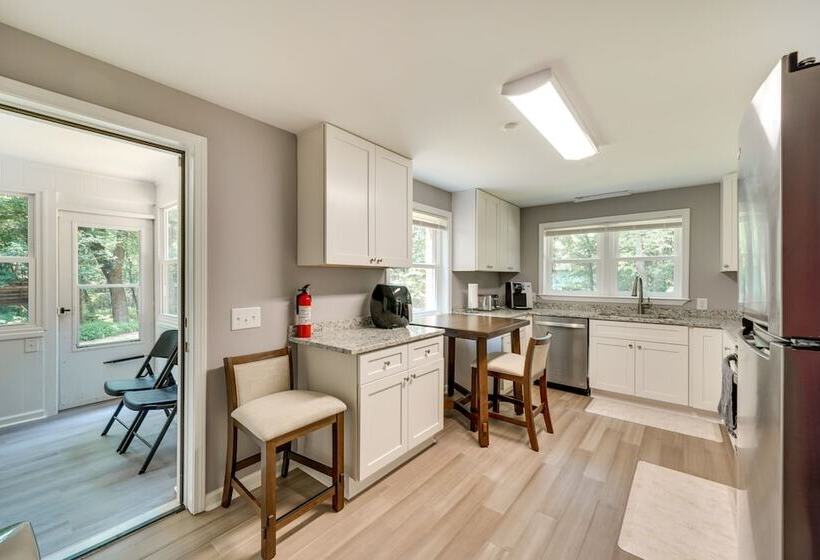 Pet Friendly Greensboro Home On 50 Private Acres