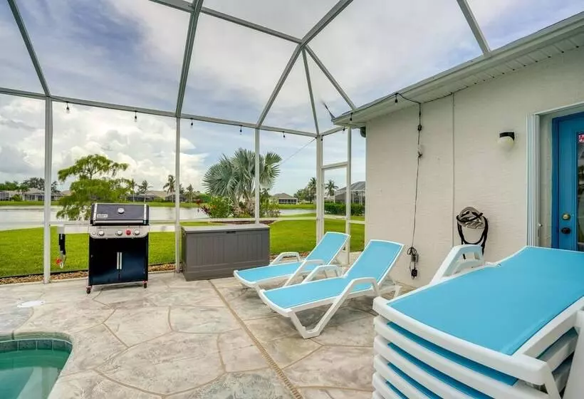 Sunny Fort Myers Home W/ Heated Pool!