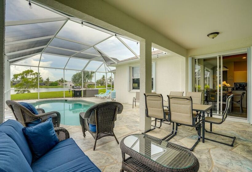 Sunny Fort Myers Home W/ Heated Pool!