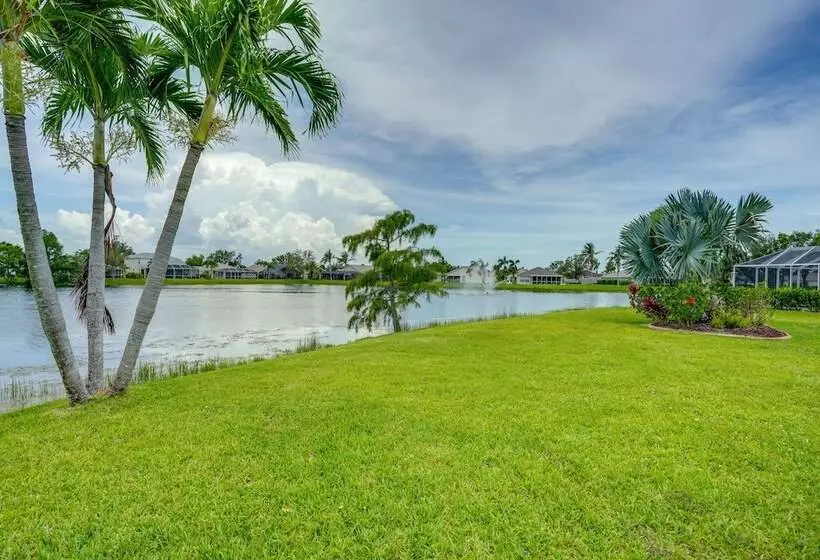 Sunny Fort Myers Home W/ Heated Pool!