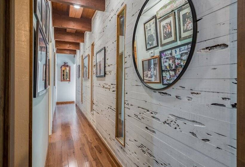 Tahoe City Cabin For 10 Walk To Beach By Sierra Getaways