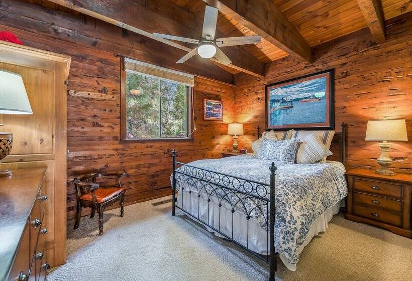 Tahoe City Cabin For 10 Walk To Beach By Sierra Getaways