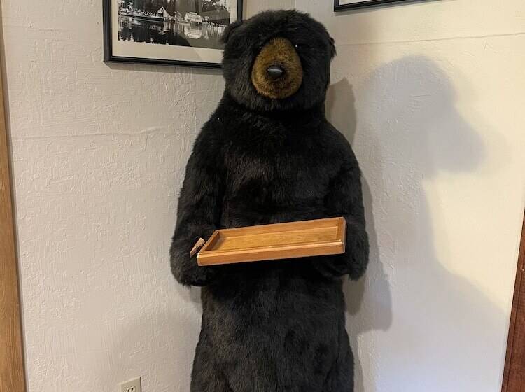 Tahoe City Cabin For 10 Walk To Beach By Sierra Getaways