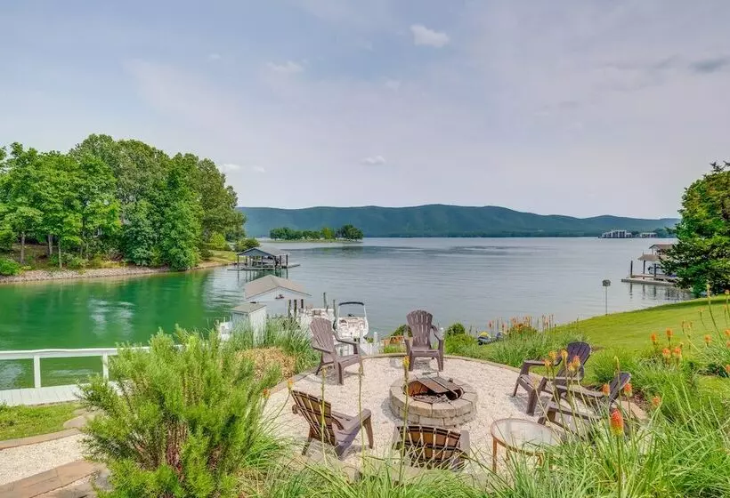 Waterfront Smith Mountain Lake Home W/ Dock!