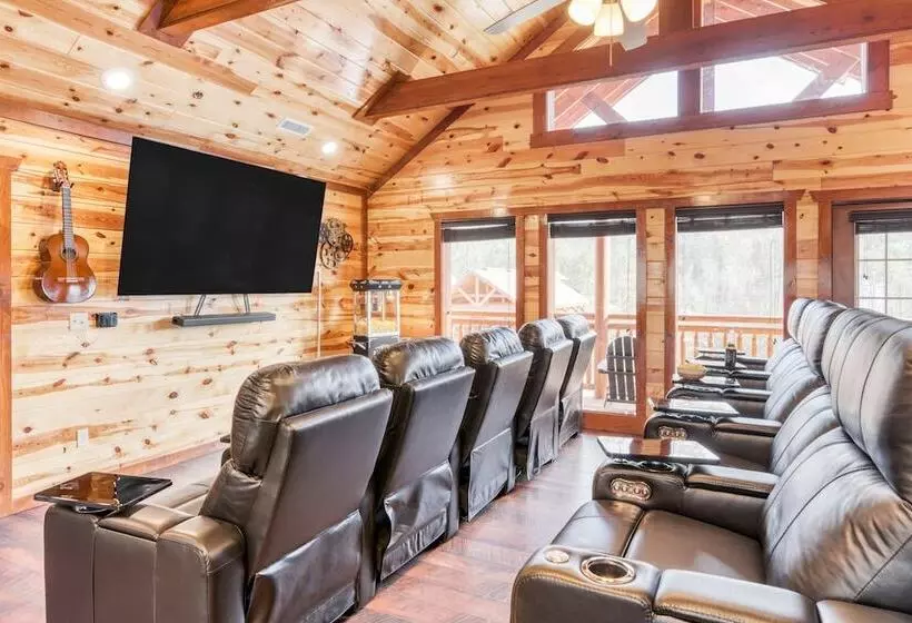 Boon By Avantstay 40 Guest Luxe Smokies Retreat